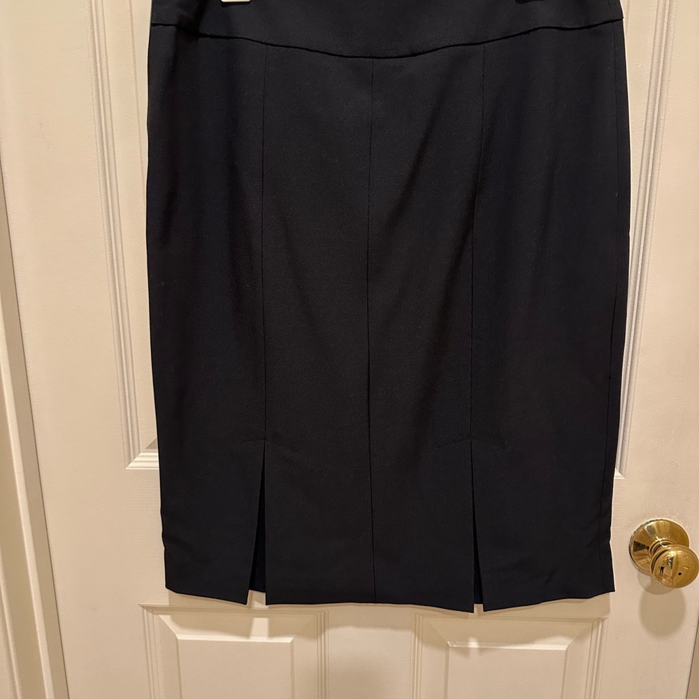 Evan Picone Classic Black Pencil Skirt